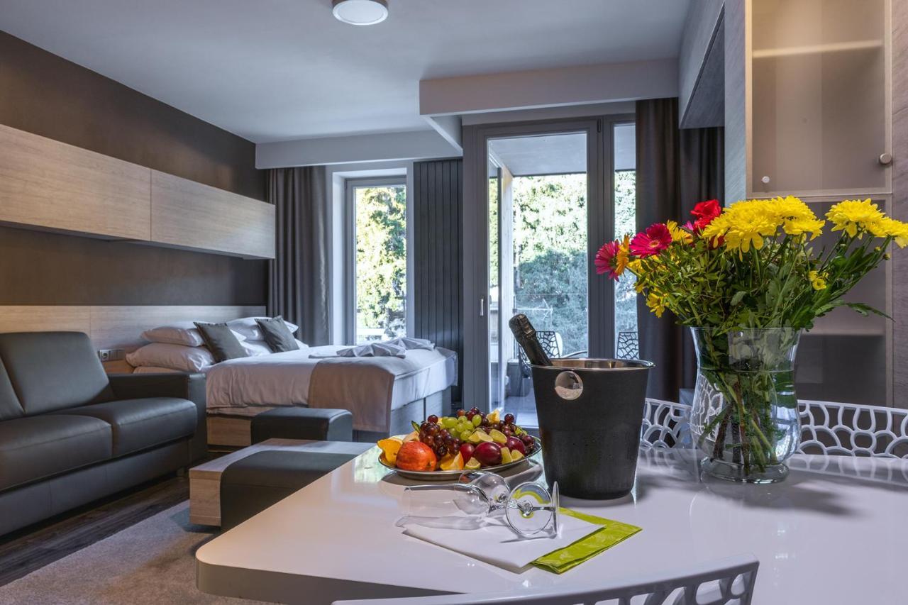 Hotel Pecr Deep Pec pod Sněžkou Extérieur photo